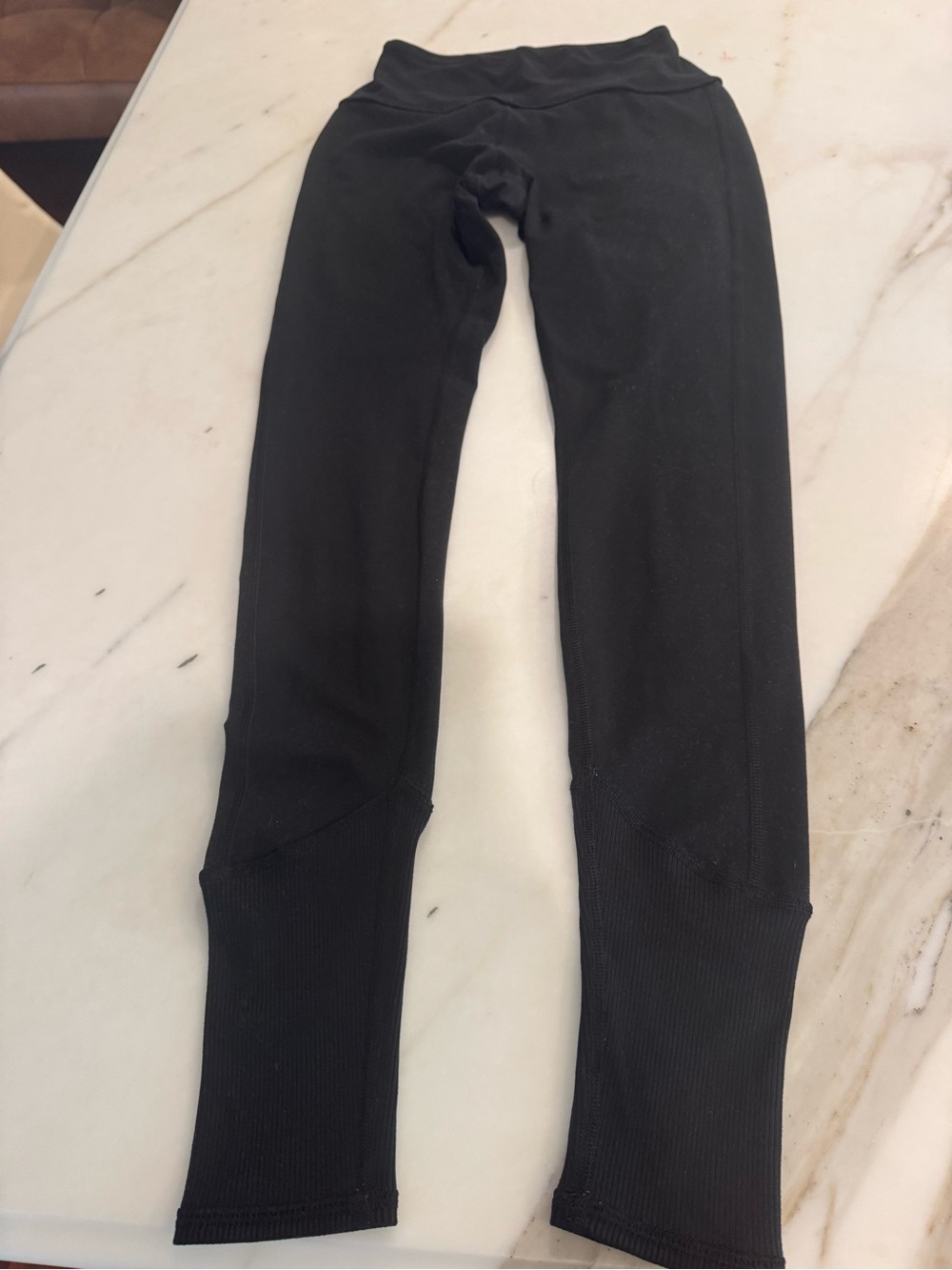 ALO Yoga Black Ribbed Cuff Leggings